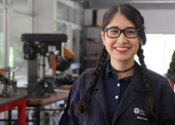 Hay talento pero hace falta apoyarlo: Futura ingeniera mexicana persigue su sueño de ser astronauta.