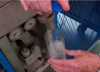 Ingeniero Español crea máquina para obtener agua de la Atmósfera