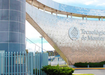 Tecnológico de Monterrey lanza cursos gratis de programación y ciencia de datos