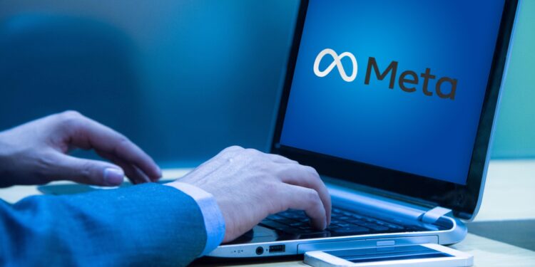 Certificado Profesional de Ingeniero en Base de Datos de Meta