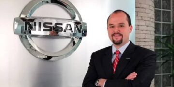 El Camino de Iván Espinosa: Un Ejemplo de Liderazgo Ingenieril