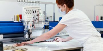 Robótica y Automatización en Manufactura Textil